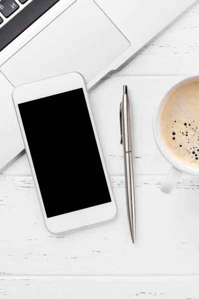 Office Arbetsplatsen Bord Med Leveranser Smartphone Och Laptop Platt Låg — Stockfoto