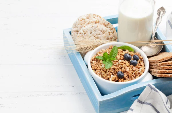 Petit Déjeuner Sain Composé Muesli Baies Lait Avec Espace Pour — Photo