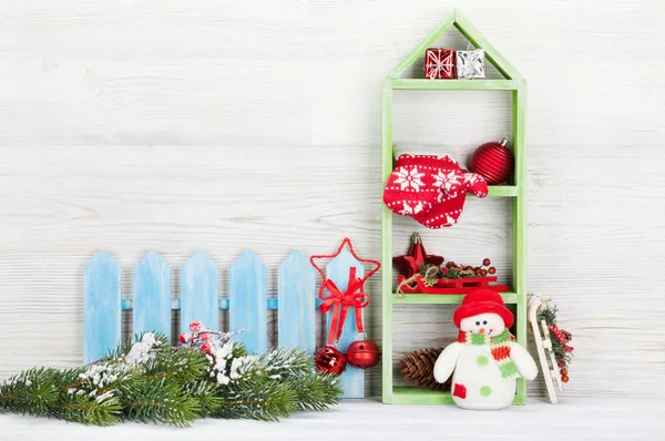 Weihnachten Schneemann Spielzeug Und Dekor Weihnachtskulisse Mit Kopierraum — Stockfoto