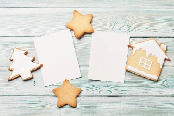 Molduras Natal Branco Biscoitos Gengibre Fundo Madeira Vista Superior Com — Fotografia de Stock