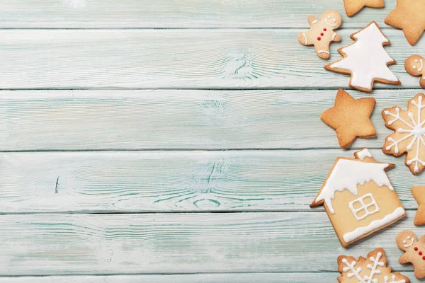 Χριστούγεννα Ευχετήρια Κάρτα Μελόψωμο Cookies Ξύλινο Υπόβαθρο Top View Χώρο — Φωτογραφία Αρχείου