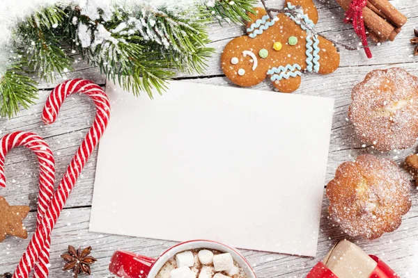 Weihnachtsgrußkarte Dekor Kaffee Und Tannenbaum Ansicht Von Oben Mit Platz — Stockfoto