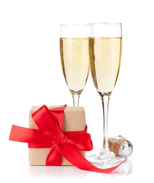 Alla Hjärtans Dag Eller Jul Gåva Rutan Och Champagne Glas — Stockfoto