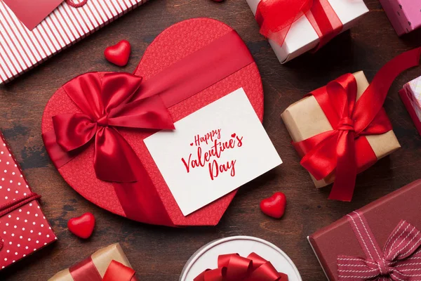 Valentine Day Greeting Card Heart Gift Boxes Wooden Background Top — Stock Photo, Image