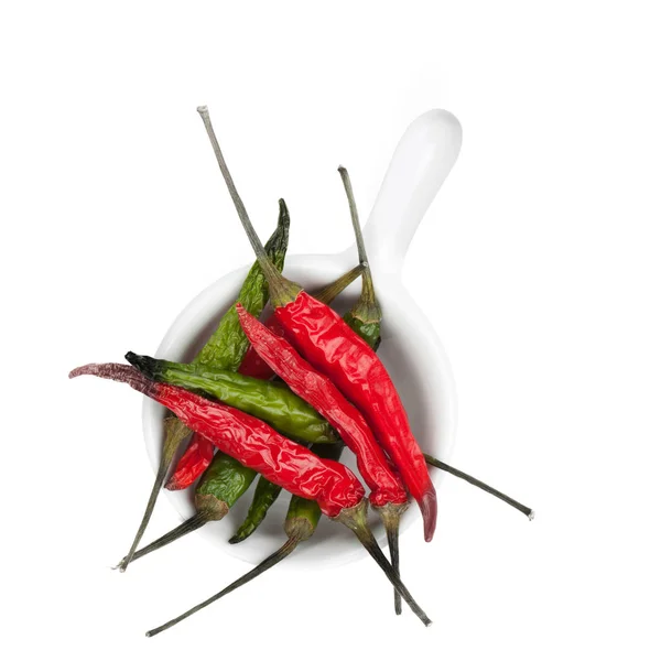 Červené Zelené Suché Chilli Papričky Izolovaných Bílém Pozadí — Stock fotografie