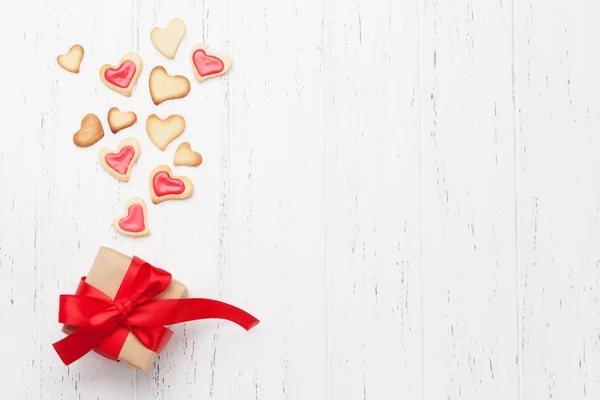 Valentine Day Greeting Card Heart Shaped Cookies Gift Box Wooden — Stock Photo, Image