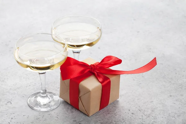 Alla Hjärtans Dag Gratulationskort Med Champagne Och Present Box Sten — Stockfoto