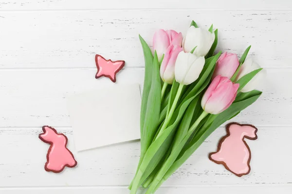 Velikonoční Blahopřání Tulipánu Květin Perníčky — Stock fotografie