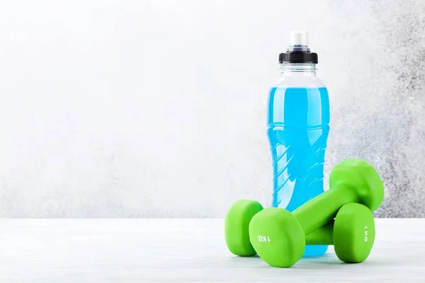 Dumbbells Drink Bottle Stone Table — Stock Photo, Image