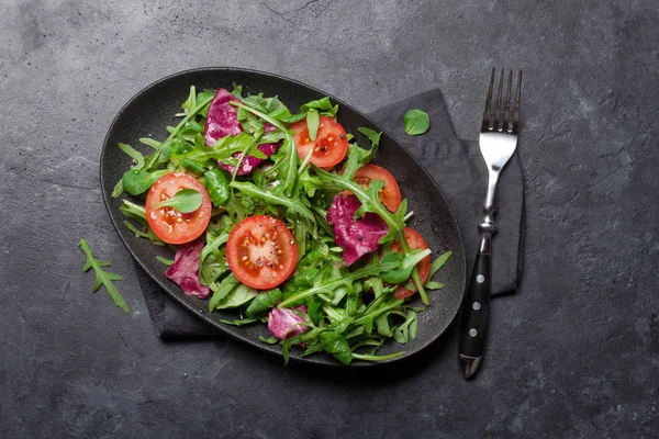 Grüne Salatmischung Mit Rucola Frisee Radicchio Und Feldsalat Auf Steingrund — Stockfoto