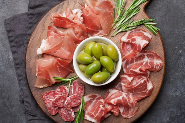 Traditionele Spaanse Jamon Ham Crudo Italiaanse Salami Parma Ham Met — Stockfoto