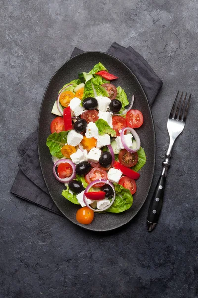 Salată Grecească Castraveți Roșii Piper Salată Verde Ceapă Brânză Feta — Fotografie, imagine de stoc