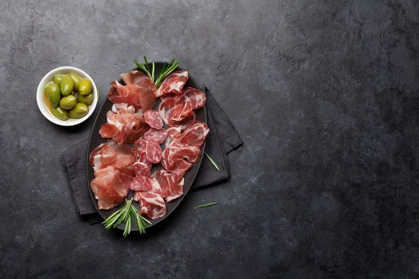 Traditionell Spansk Jamon Prosciutto Crudo Italiensk Salami Parma Skinka Med — Stockfoto