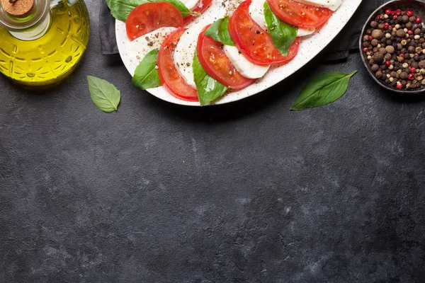 Νόστιμη ιταλική σαλάτα — Φωτογραφία Αρχείου