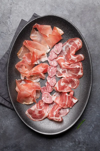 Marmellata spagnola, prosciutto crudo, salame italiano — Foto Stock