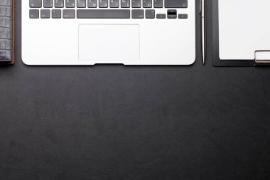 Ofis çalışma masası