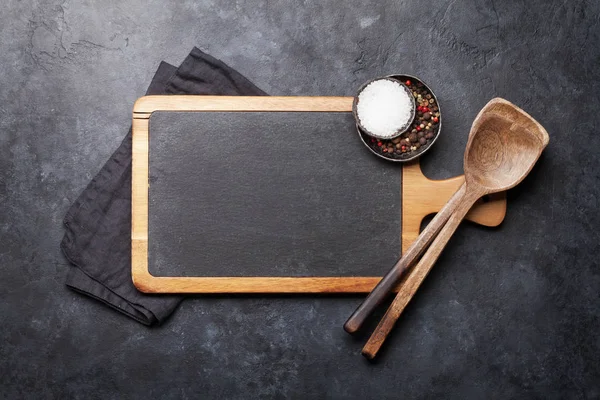 Koken ingrediënten en gebruiksvoorwerpen — Stockfoto