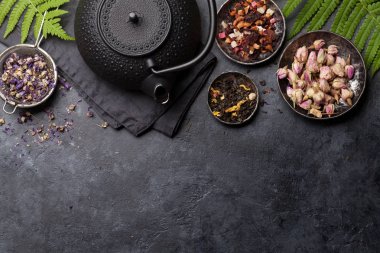 Bitkisel ve meyve kuru çaylar seti