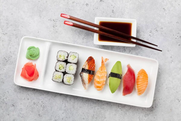 Set de sushi japonés — Foto de Stock