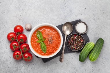 soğuk gazpacho çorbası