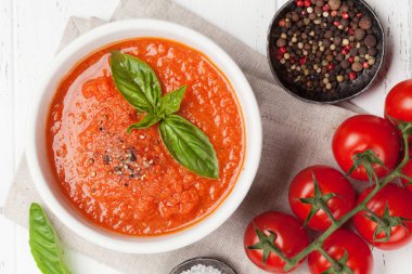 soğuk gazpacho çorbası