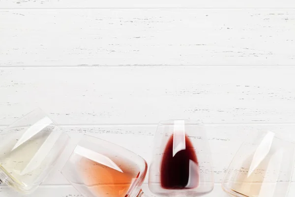 Çeşitli şarap bardakları — Stok fotoğraf