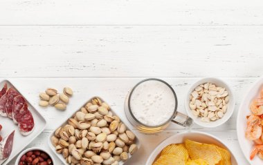 fıçı bira ve aperatifler