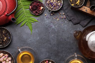 Bitkisel ve meyve kuru çaylar seti