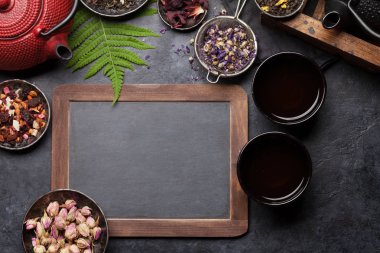 Bitkisel ve meyve kuru çaylar seti