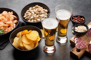 fıçı bira ve aperatifler