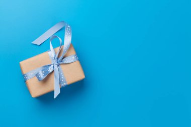 Noel hediyesi kutusu