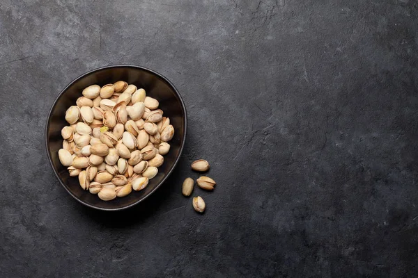 Snacks de cerveza. Nueces de pistacho —  Fotos de Stock