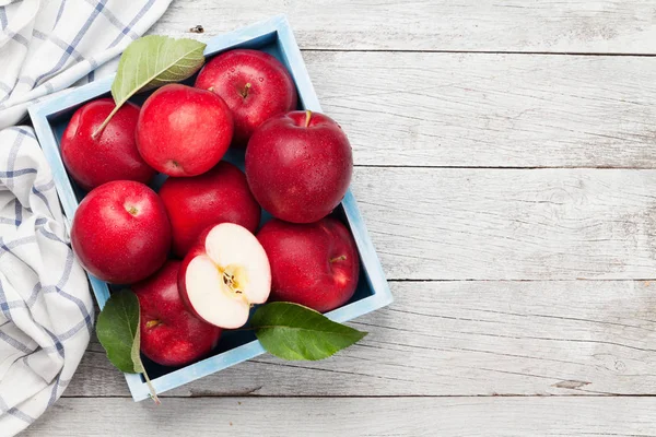 Olgun Kırmızı Elmalar