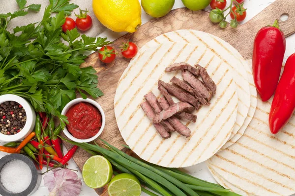 Mexican tacos cooking — Stock Photo, Image