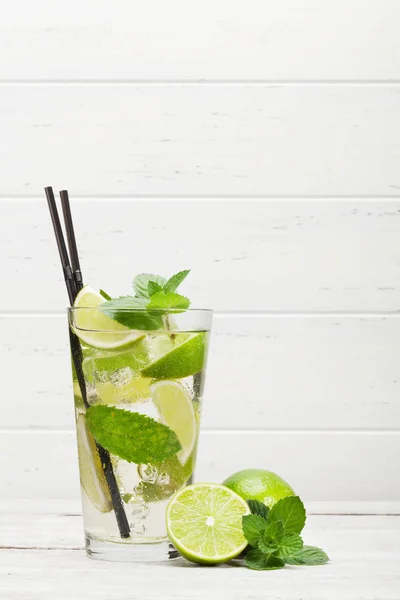 Cóctel Mojito —  Fotos de Stock