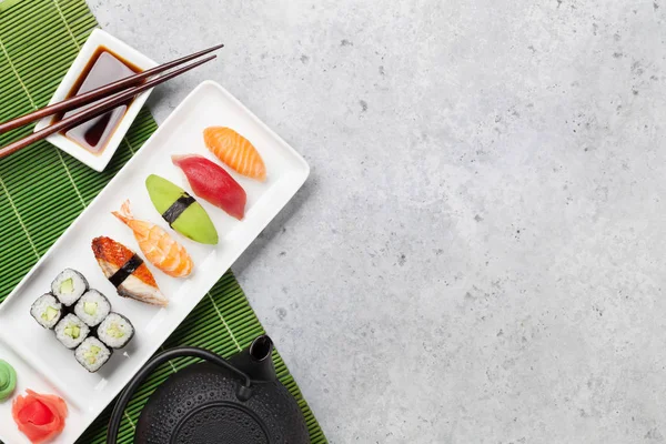 Японский набор суши — стоковое фото