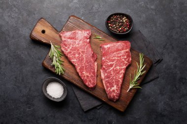 Ham mermer sığır eti biftek