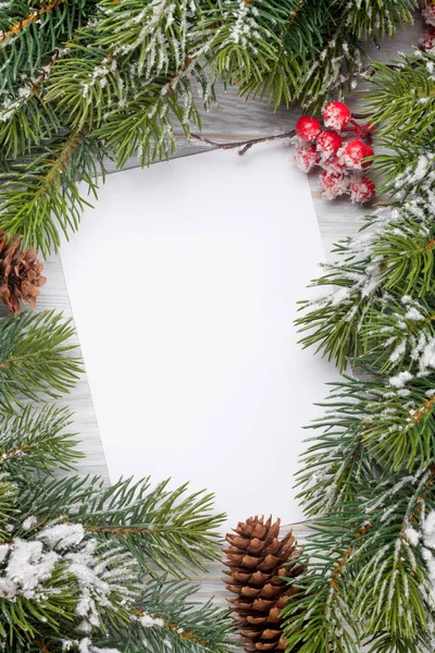 Julkort och gran gren — Stockfoto