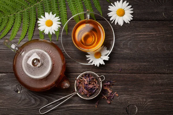 Kräutertee Teekanne Und Tasse Auf Holztisch Draufsicht Mit Kopierraum Flache — Stockfoto