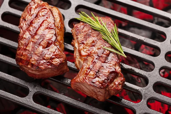 Filetes Res Cocinados Parrilla Con Especias Hierbas —  Fotos de Stock