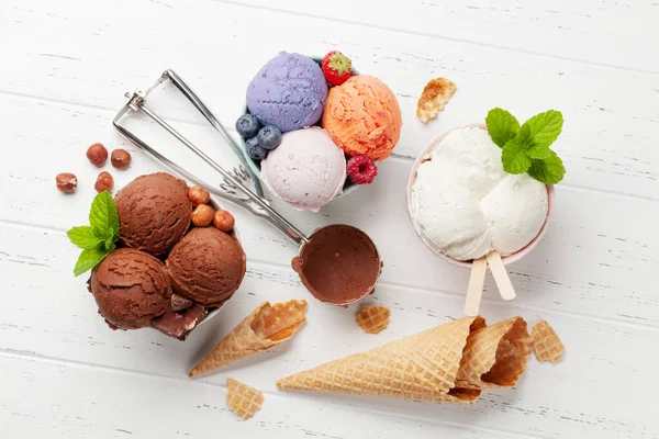 Berry Vanilla Chocolate Ice Cream Scoopes Top View Flat Lay — Stock Photo, Image