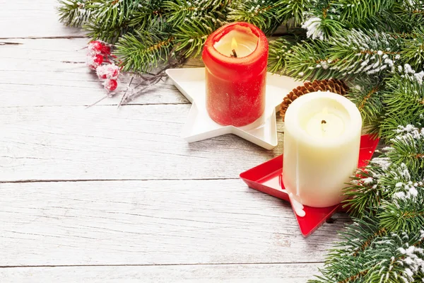 Cartão Natal Com Abeto Velas Fundo Madeira Com Espaço Cópia — Fotografia de Stock