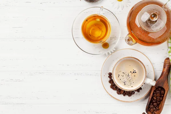 Kruidenthee Theepot Kop Koffie Espresso Houten Tafel Bovenaanzicht Met Kopieerruimte — Stockfoto