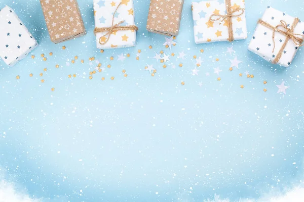 Cajas Regalo Navidad Sobre Fondo Azul Con Espacio Para Sus — Foto de Stock