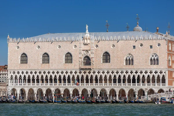Doge Palace Blue Sky Veneza Itália — Fotografia de Stock