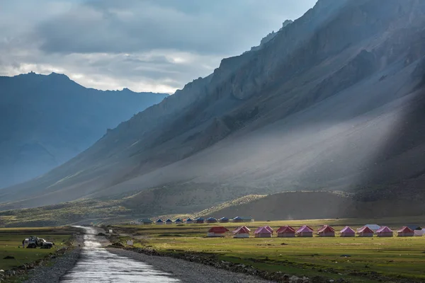 Beau Paysage Vallée Montagne Dans Camp Sarchu Séjour Ladakh Inde — Photo