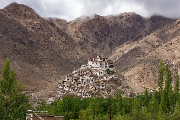 Chemre Gompa Buddhista Kolostorban Ladakh Dzsammu Kasmír India — Stock Fotó