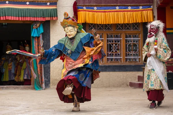 Lamayuru Hindistan Haziran 2017 Maskeli Tanımlanamayan Keşiş Yuru Kabgyat Budist — Stok fotoğraf