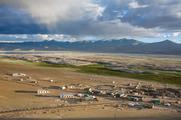 Mooi Panorama Van Thukje Dorp Tso Kar Lake Ladakh India — Stockfoto