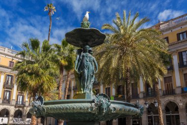 Barcelona, İspanya Placa Reial adlı üç graces klasik Çeşme